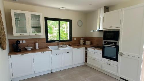 Mirabel-aux-Baronnies House | L'éden des Baronnies gîte 2