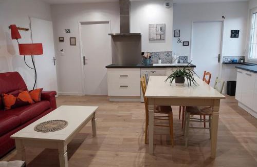 Pont-du-Navoy Apartment | L'Aintemporel - Gîte calme 4 personnes