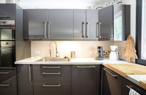 Plateau de Haye House | L'Alérion - Two Bedroom House, Sleeps 6