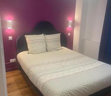 Juvisy-sur-Orge Apartment | L'AMAZONIE - Lovely apartment near to the train station and Orly Airport