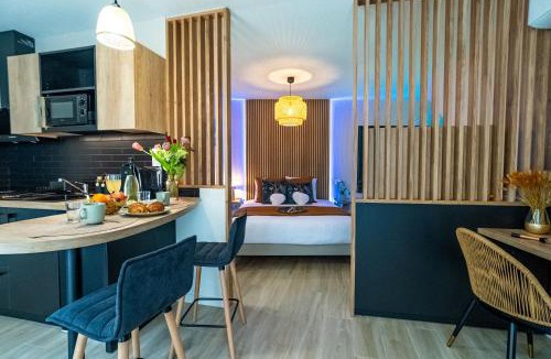Besancon Old Town Apartment | L'Amour d'Or Romance & Détente Besançon