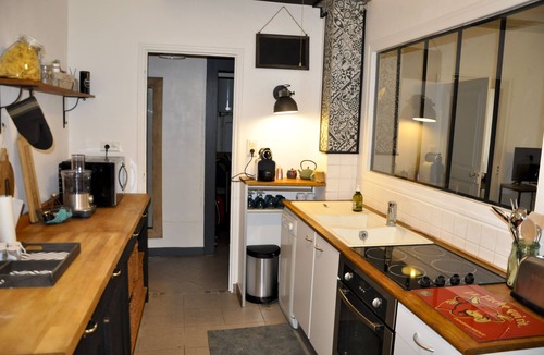 Lons-le-Saunier Apartment | L'Aparté a charming accommodation in the heart of old Lons le Saunier