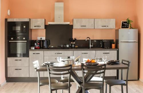 Paroisse Saint-Augustin-de-Chaux Apartment | L'appart 1807 - Spacieux - Proche centre et zone portuaire - Parking