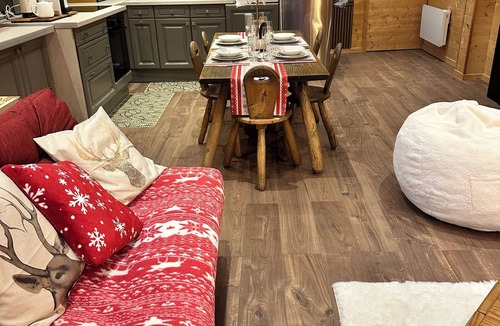 Cousance Apartment | L'Appart'Chalet du Revermont - for 4 people -