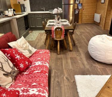 Cousance Apartment | L'Appart'Chalet du Revermont