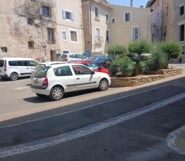 Mazan Apartment | L appart