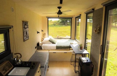 Les Hays Cabin | L'Arche des Hays - Parcel Tiny House - Tiny house entourée d'animaux dans le Jura MAE-3343