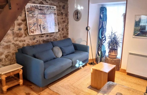 Saint-Cyr House | "L'Atelier de Pierre" Renovated country property.
