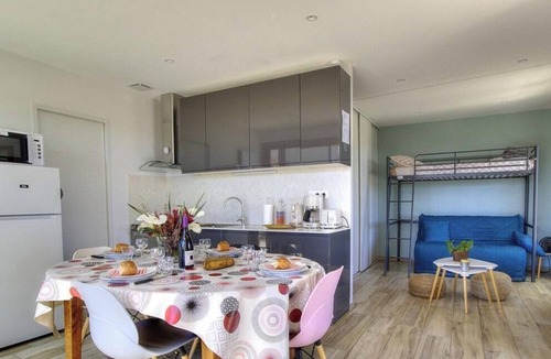 Saint-Verand House | L'Atelier - SAINT VERAND
