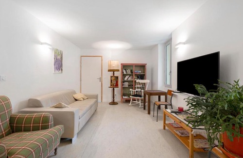 Moutiers House | L'auberge le Toit Vert