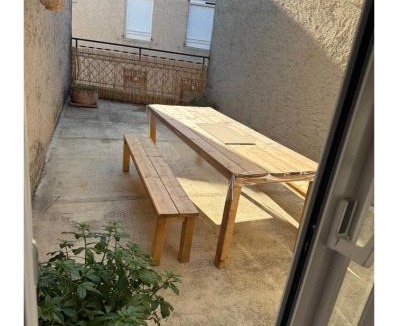 Peaugres Apartment | L'aventure Safari - Appartement Cosy et Lumineux