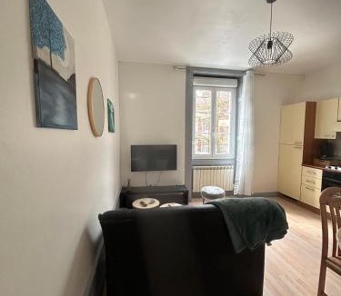 Saint-Claude Apartment | L azur Jurassien séjour chaleureux dans le Jura