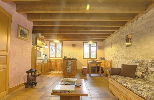 Andert-et-Condon House | L'ecureuil du Bugey - Andert-et-condon