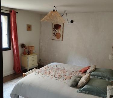 Villedieu House | L'ENTRE POTES - Maison de caractère climatisée avec garage