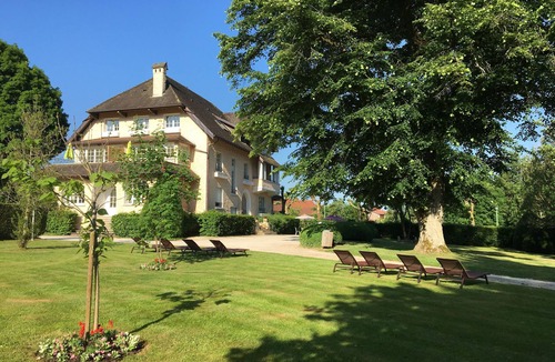 Forges-les-Bains Apartment | L'ESCALE - SAINFOIN - Maison d'Hôtes l'Escale - THERMES DE BAINS LES BAINS