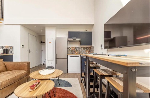 Le Kremlin-Bicetre Apartment | L'Escapade Paris