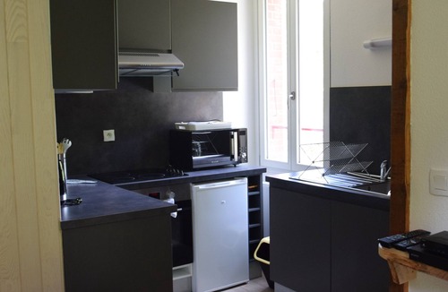 Montperreux House | L'ETERLOU in a charming property in the heart of the Source-Bleue area