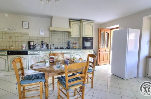 Saint-Bonnet-le-Troncy Other | L'Etoile de Bourvil - SAINT BONNET LE TRONCY
