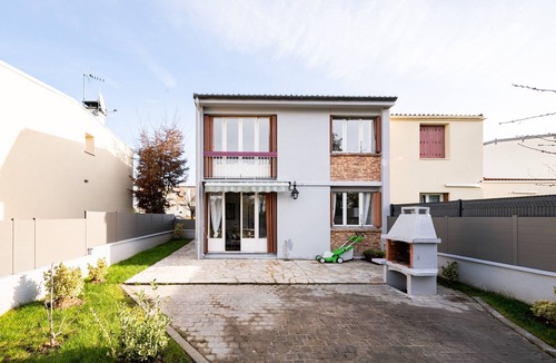 Les Louvrais House | L'Impressionniste - Maison avec jardin