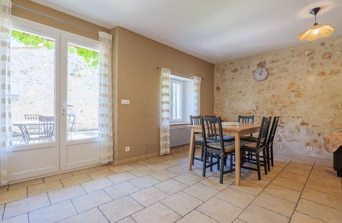 Saint-Paul-Trois-Chateaux House | L'olivier – Spacious Family Gîte near St Paul Trois Châteaux, Pool & Terrace