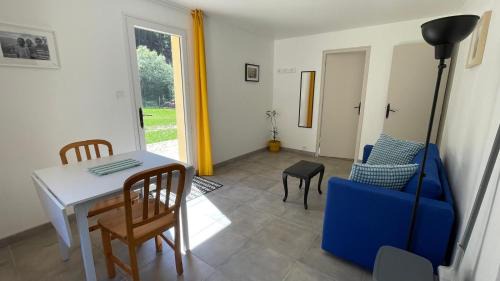 Brantes Apartment | L'Olympe