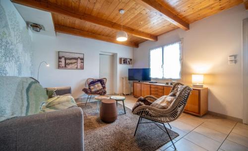 La Charmee House | L'Orée du Bois