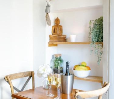 Bullion Apartment | L'Oxalis villa (Le Cocon)