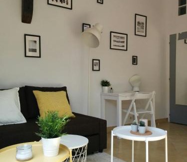 Longjumeau Apartment | L2 - Green and cosy flat close Paris - WIFI & NETFLIX