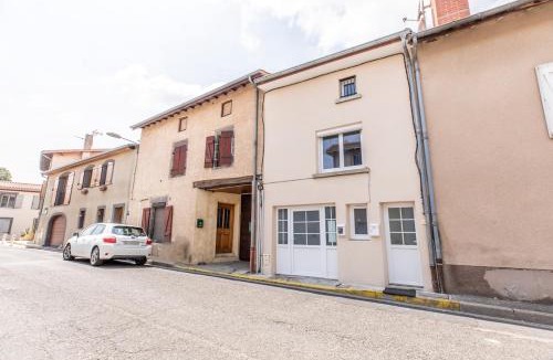 Pont-du-Chateau Apartment | La Bécanerie Calme & Duplex