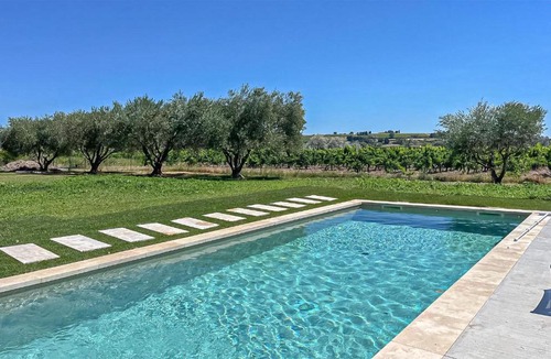 Tulette House | La Barralière