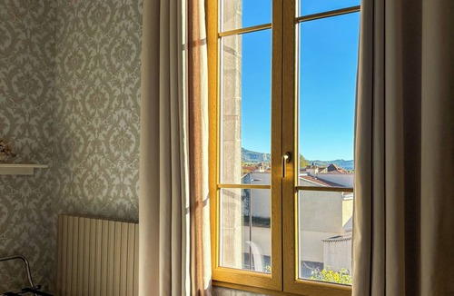 Cournon-dʼAuvergne House | La Belle Époque