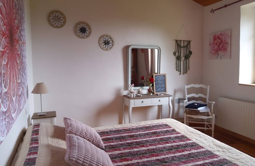 La Chapelle-Agnon Bed & Breakfast | La Belle Étape Guest Rooms: Mountain Views in the Heart of Forez