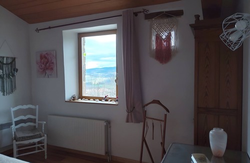 La Chapelle-Agnon Bed & Breakfast | La Belle Étape Guest Rooms: Mountain Views in the Heart of Forez