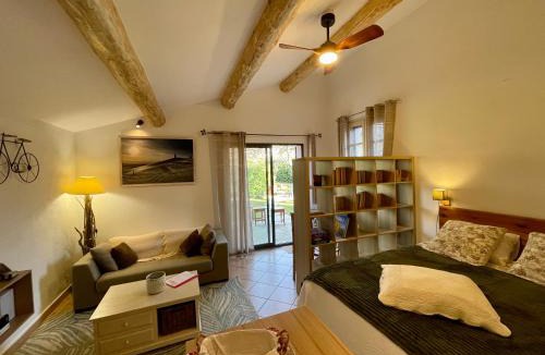 Bedoin House | La belle histoire Gîte Ventoux