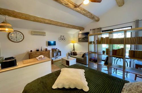 Bedoin House | La belle histoire Gîte Ventoux