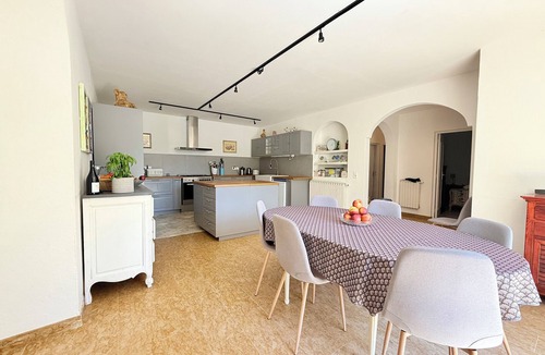 Suze-la-Rousse House | La Bergerie de Suze: Charming residence, heated swimming pool and fenced garden
