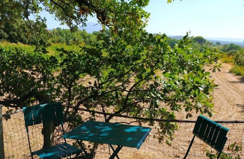 Saint-Hippolyte-le-Graveyron Apartment | La cabane du Ventoux