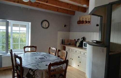 Laperriere-sur-Saone House | La cabane de Lancelot Chambre Romance