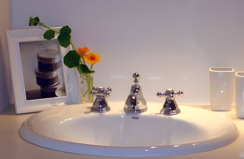 Saint-Hubert Bed & Breakfast | La Campagne Guest Room – Family Suite with Shared Terrace, Garden & Wi-Fi