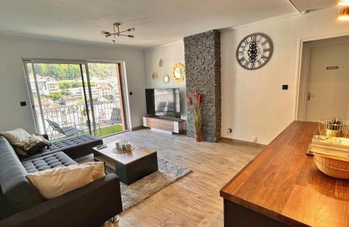 Saint-Claude Apartment | La Capucine - Lumineux avec balcon et parking