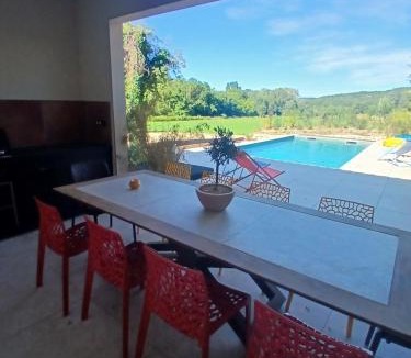 Le Poet-Laval Villa | La Casa Marcelo