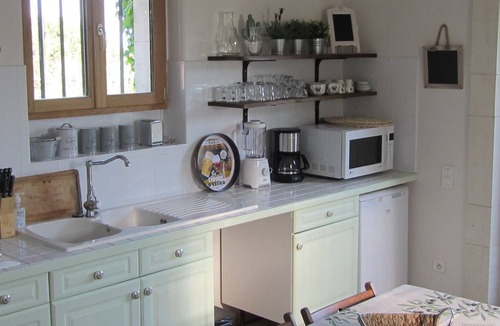 Saint-Marcel-d'Aredeche Cottage | La Cerisaie, Gîte in the South of the Ardèche, near the Gorges