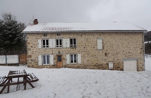 Saint-Antheme House | La Chaumière - Saint-antheme