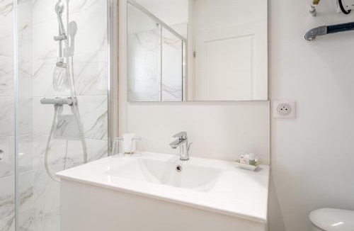 Taillades Bed & Breakfast | La Cigale Et La Fourmi
