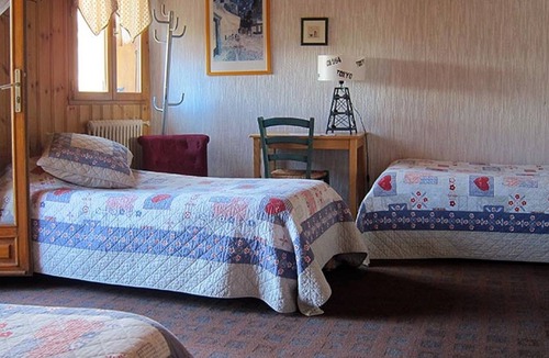 Val Cenis Apartment | La Clé des Champs quadruple room 2
