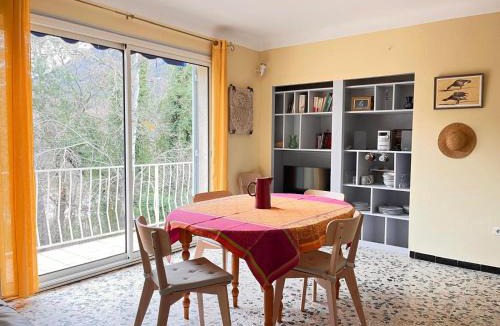 Pierrelongue House | La clairière