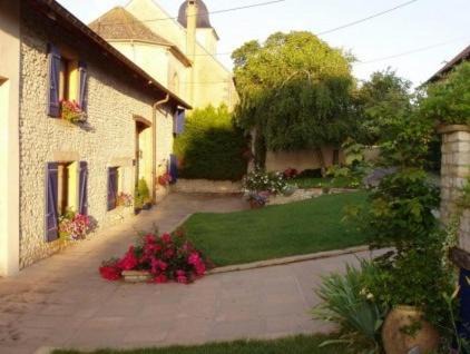 Berig-Vintrange House | La Dame Blanche