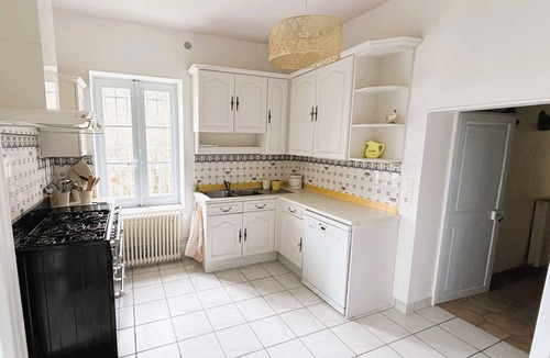 Saint-Etienne-en-Bresse House | La Demeure de l'Intendant - 15-person gîte with 9000m2 grounds and swimming pool