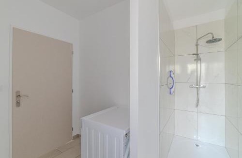 Bourbon-Lancy Apartment | La Demeure des Sources - Iris - Avec climatisation