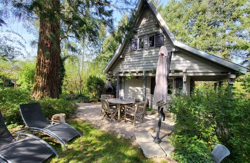 Strueth Cottage | La Demoiselle,natural freshness between forest and ponds,in a reserved ecosystem